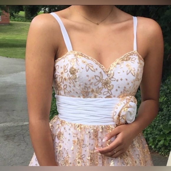 Tony Bowls Size 0 Prom Princess Dress Gold Grad - Picture 4 of 5